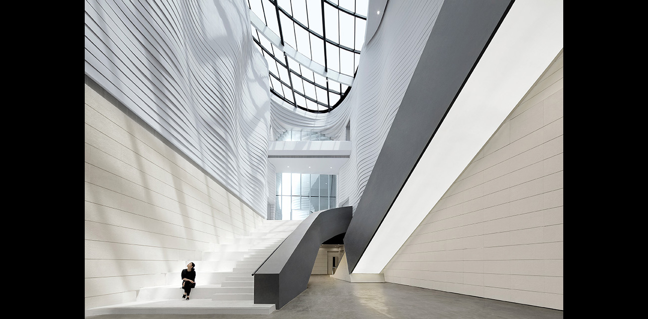 当代艺术美术馆楼梯间&休息区设计