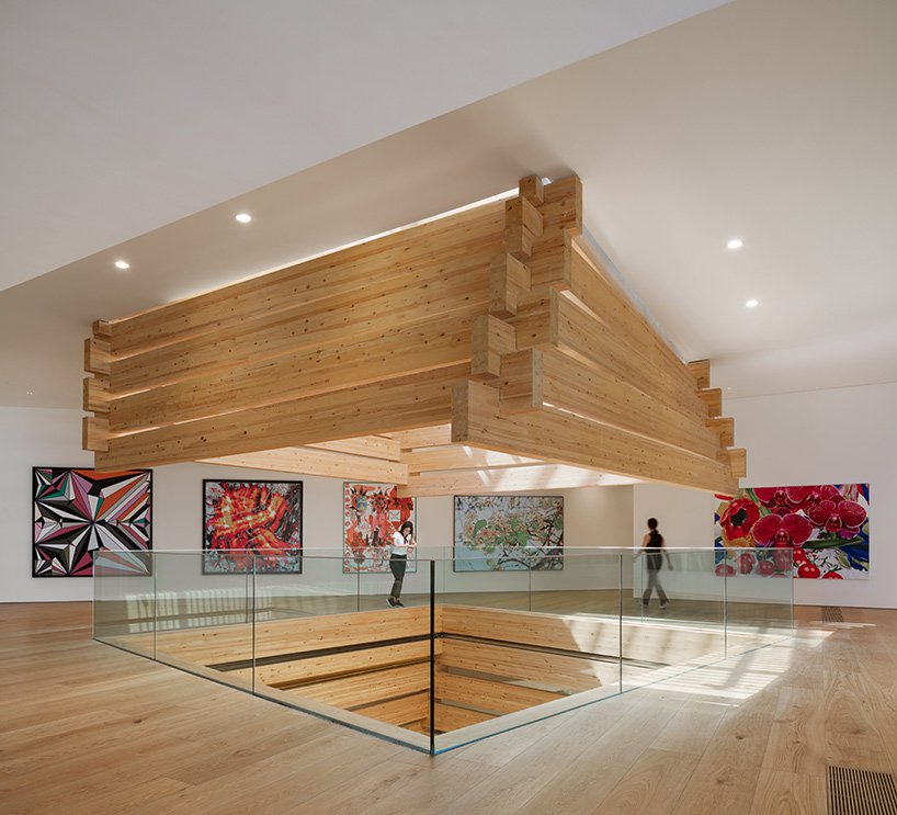 现代艺术博物馆走廊设计