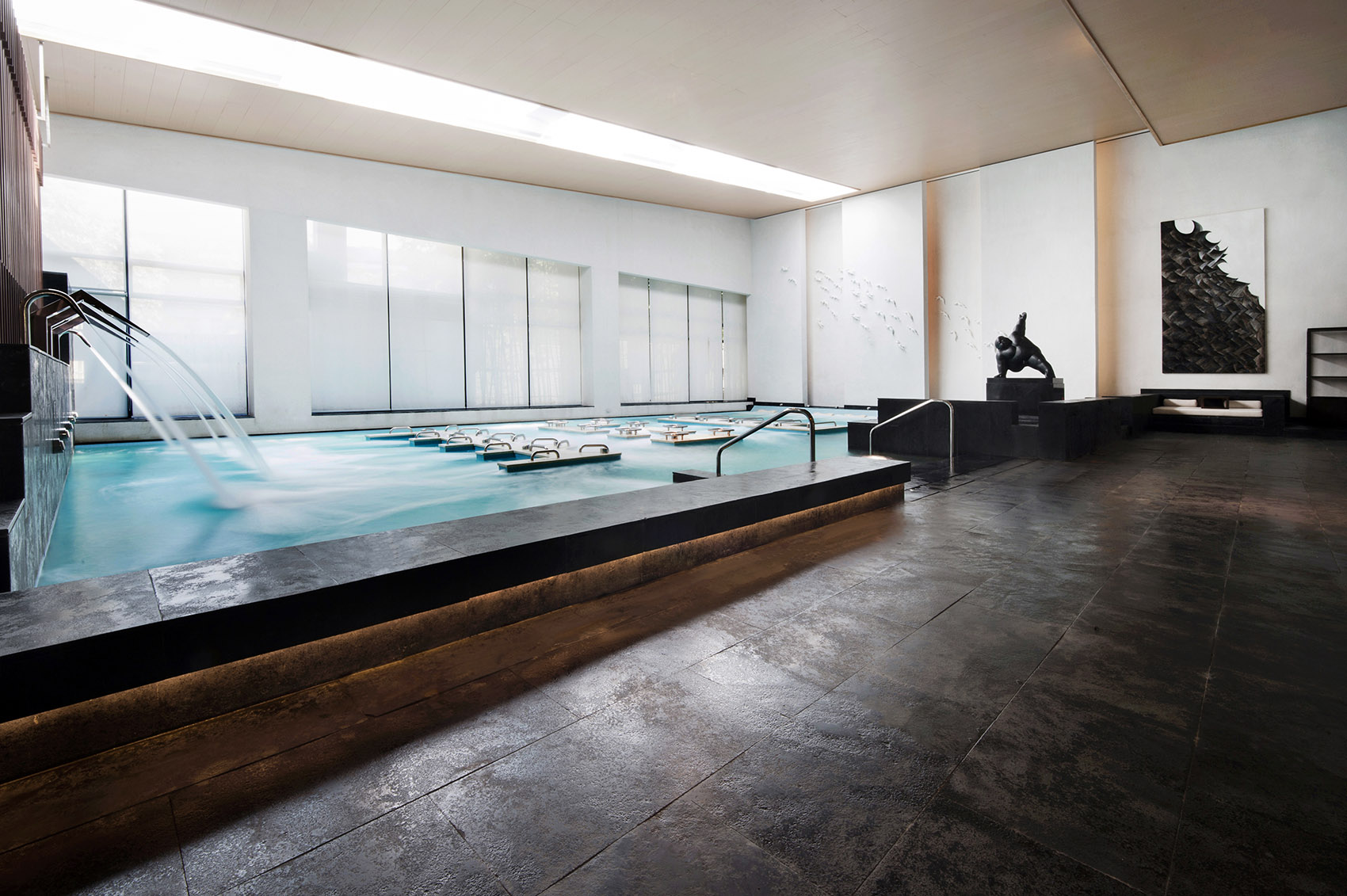 Hot spring room design of Minggu Hotel Spa