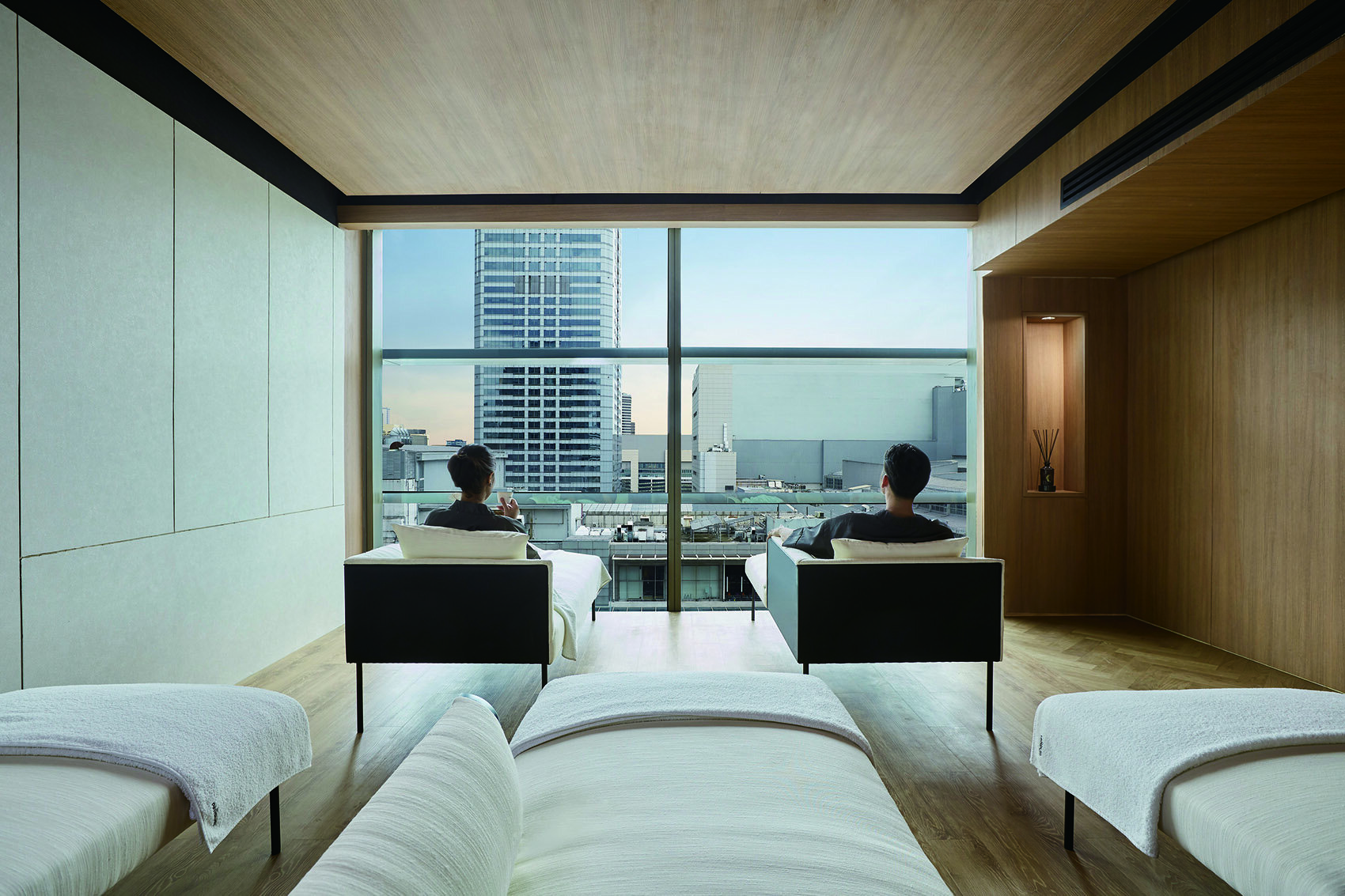 The guest room design of panpuri Hot Spring Club in Bangkok
